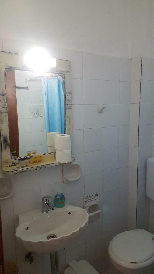 Aeolos Hotel Apartments Gythio Exterior foto